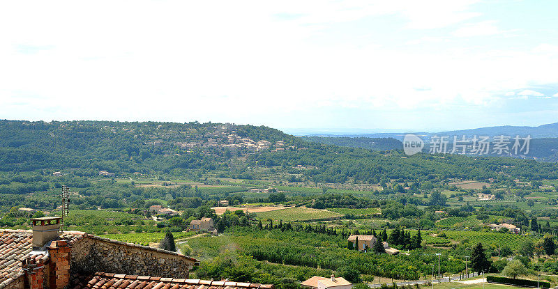 Le Luberon:靠近Lacoste和Bonnieux